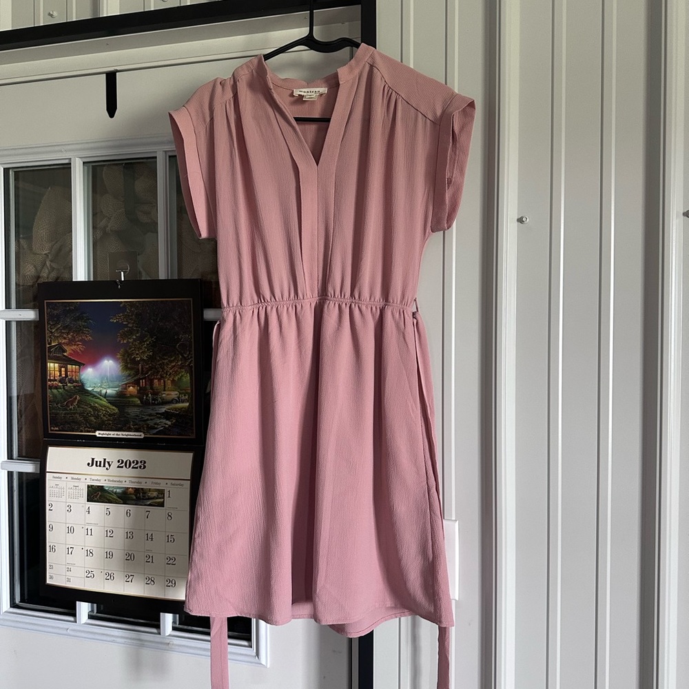 Clover pink dress. HOC summer.